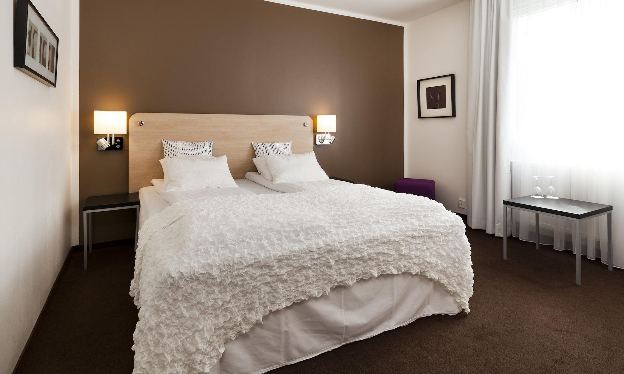 Hotell Charlottenberg Bagian luar foto