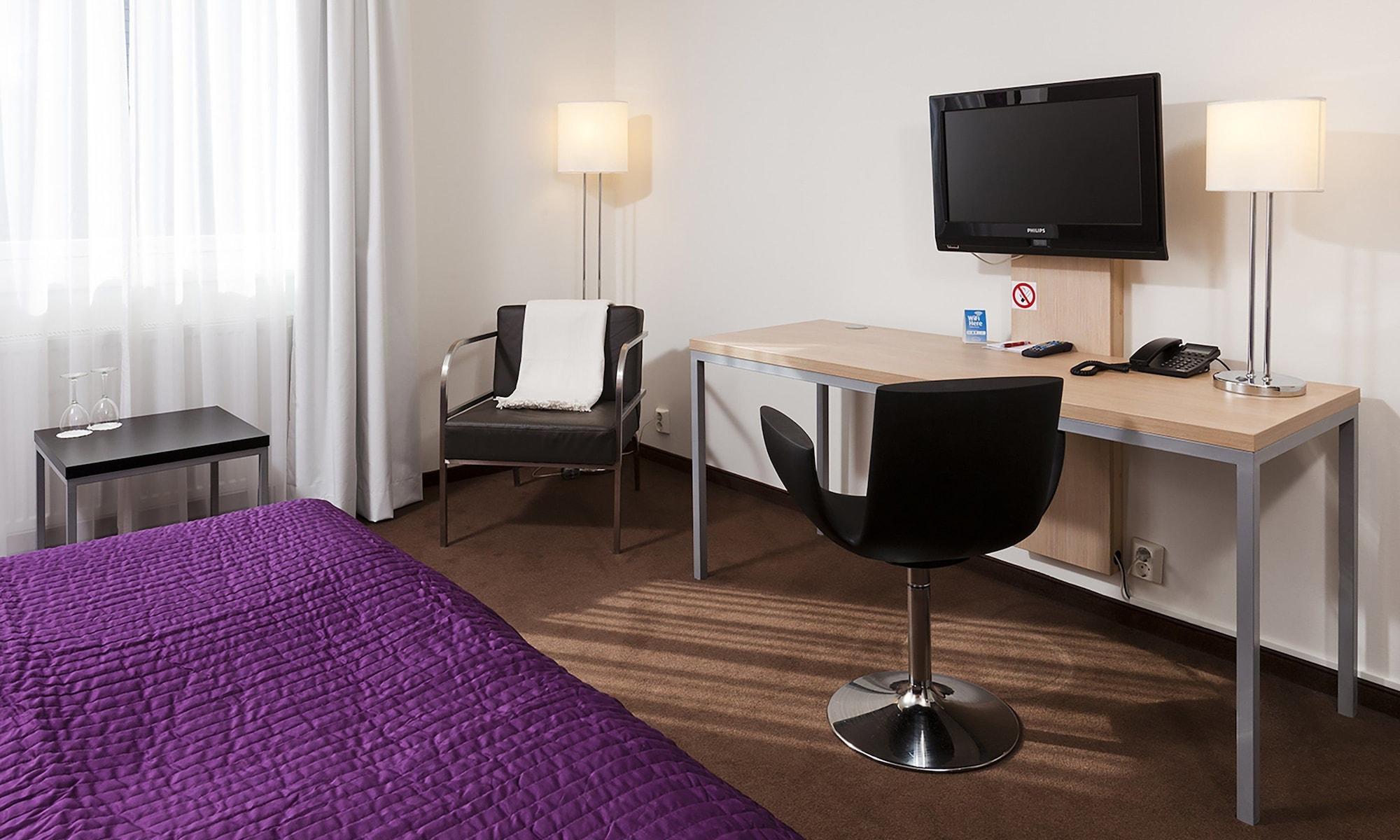Hotell Charlottenberg Bagian luar foto