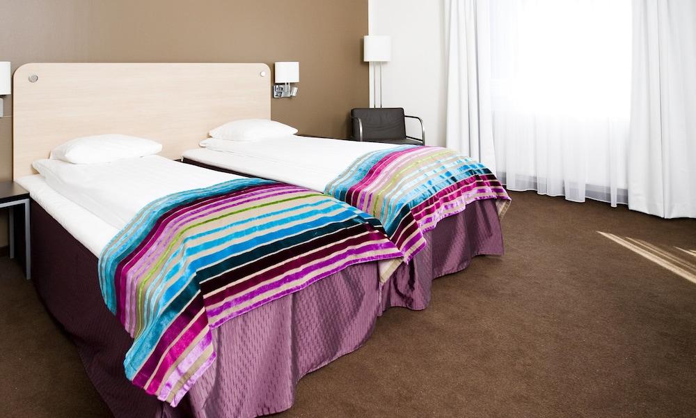 Hotell Charlottenberg Bagian luar foto