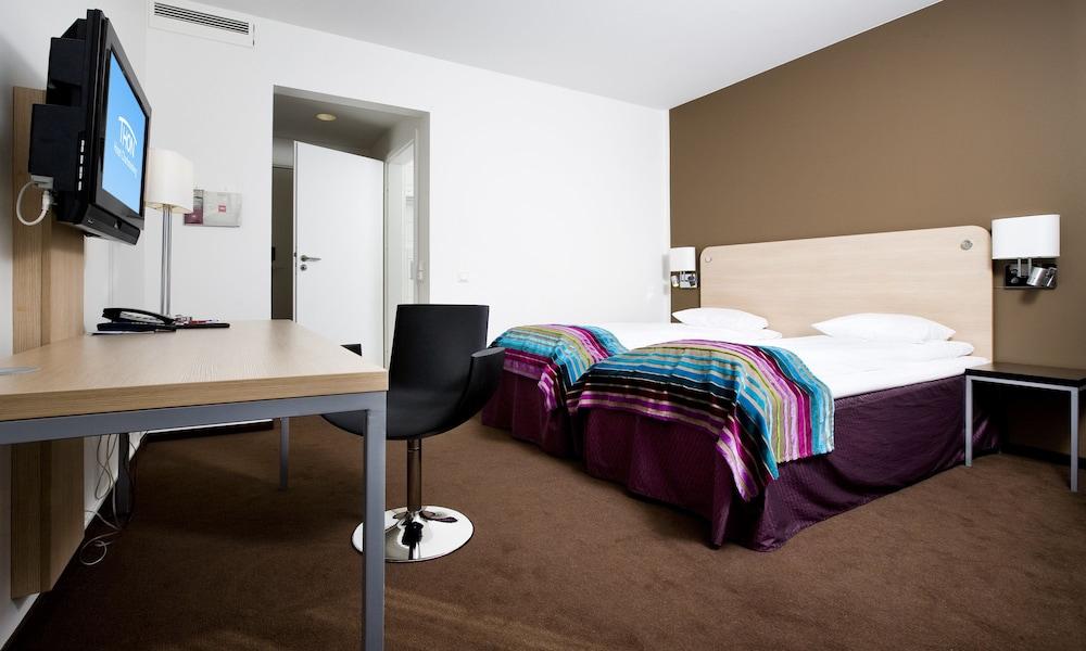 Hotell Charlottenberg Bagian luar foto