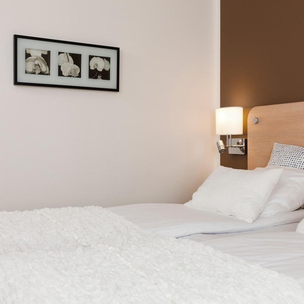 Hotell Charlottenberg Bagian luar foto